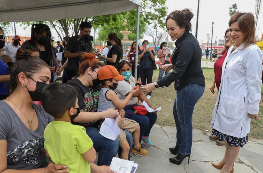  LLEVA ALCALDESA VACUNACIÓN CONTRA COVID 19 AL INFONAVIT